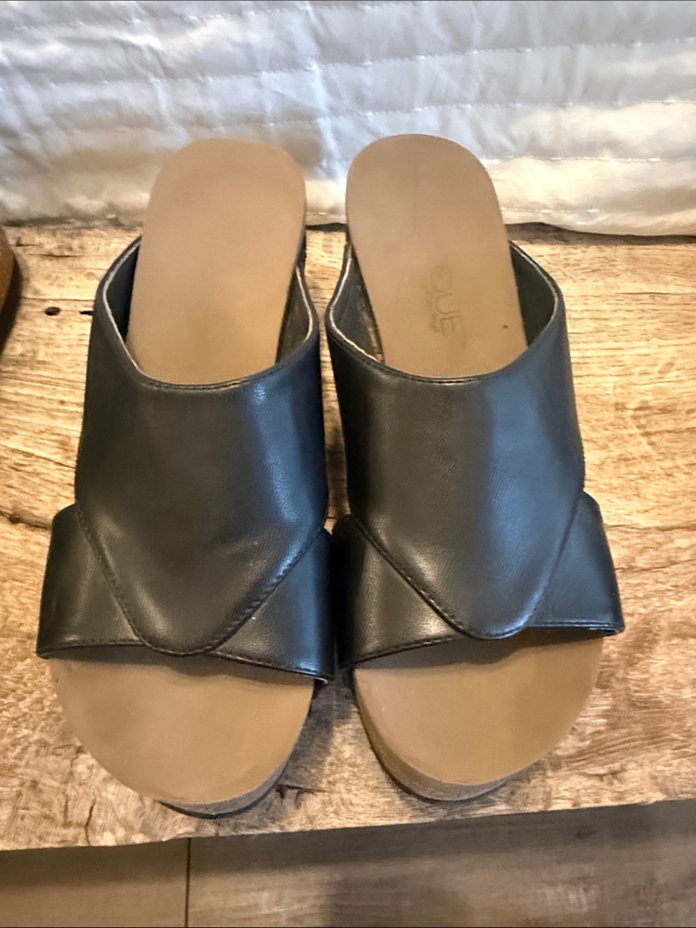 Boutique Corky’s Size 8 Winne Leather Mules with Cushioned Footbed